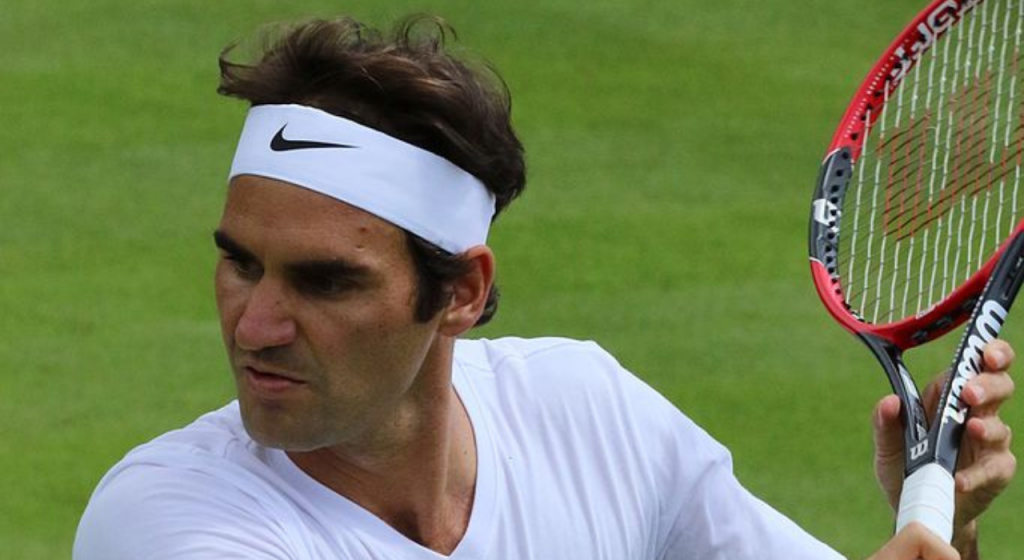 tennis players like roger Federer stay focused in stressful situations